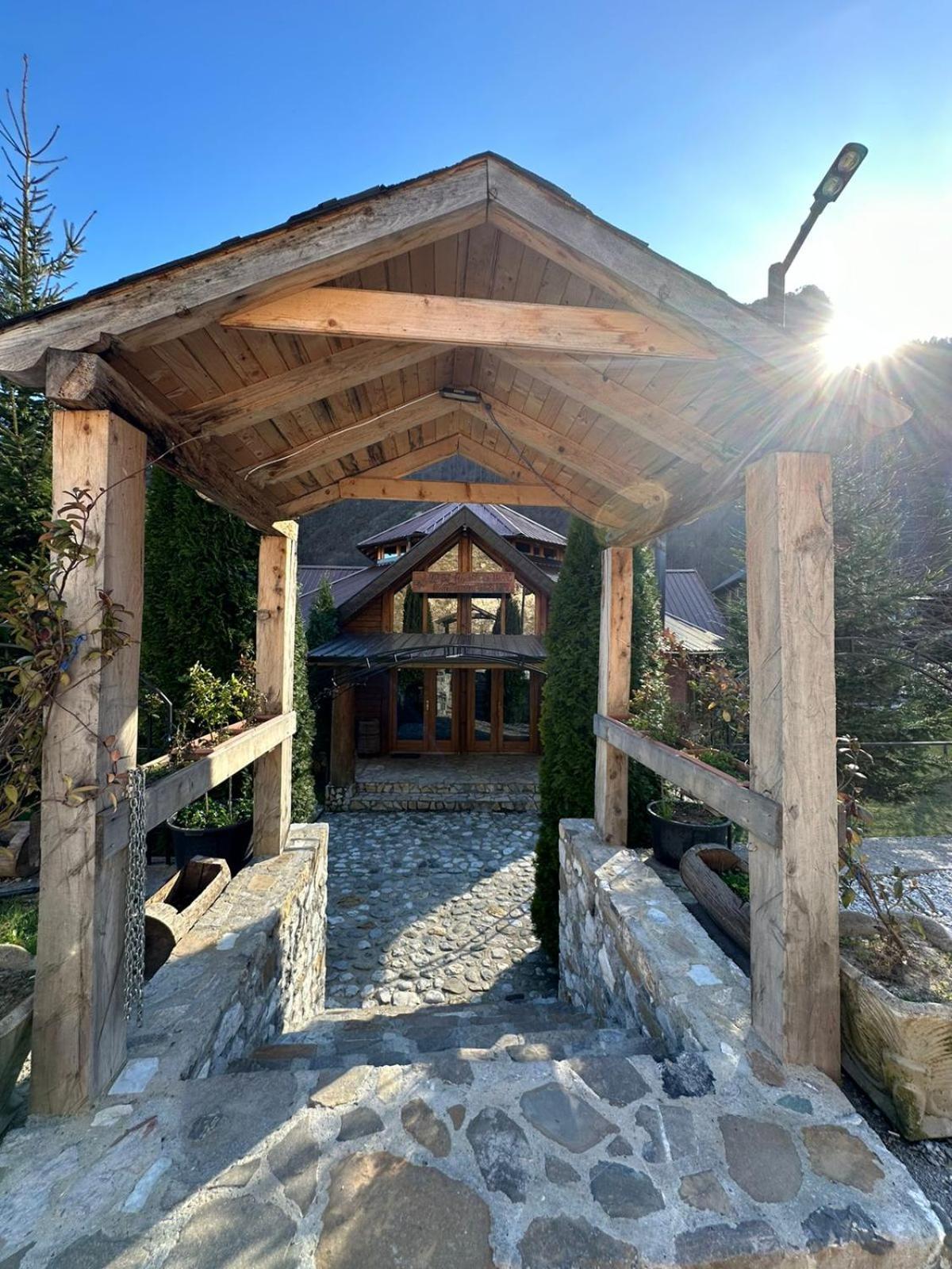 Готель Valbona Relax Екстер'єр фото